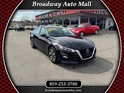 Used 2022 Nissan Altima 2.5 SV