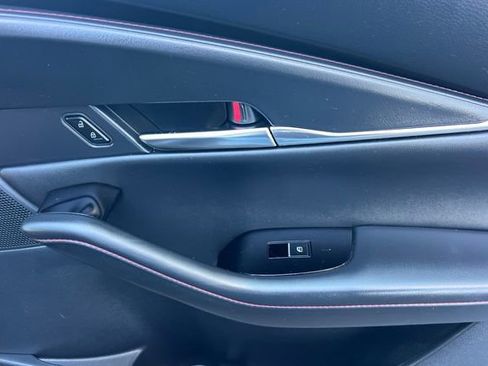 Certified 2025 MAZDA CX-30 AWD 2.5 S w/ Preferred Package image 21