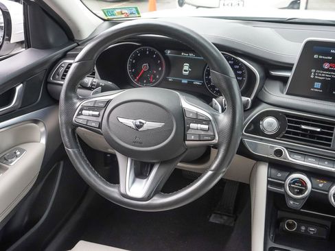 Used 2020 Genesis G70 2.0T AWD/4WD image 25