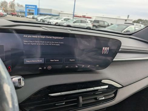 New 2026 Buick Enclave Sport Touring w/ Power Package image 20