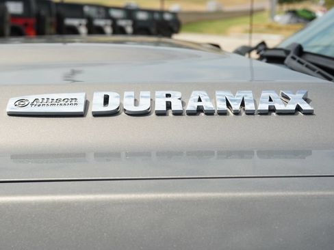 Used 2017 Chevrolet Silverado 2500 LTZ w/ Duramax Plus Package AWD/4WD image 9
