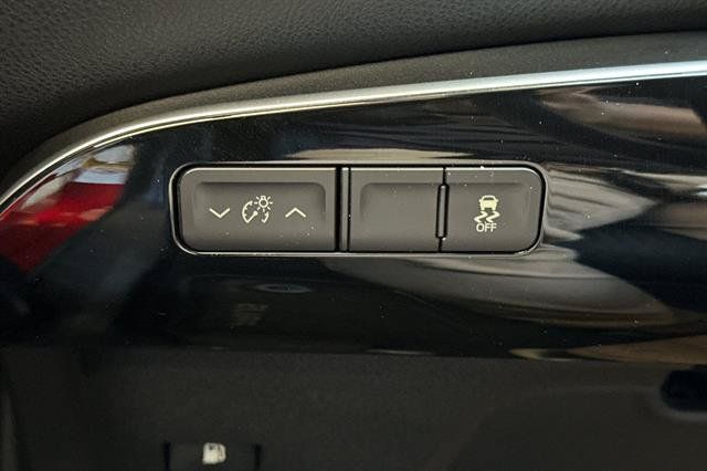 Used 2016 Toyota Prius Two FWD image 29