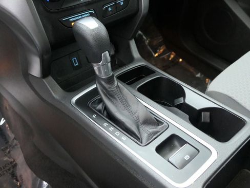 Used 2017 Ford Escape SE image 24