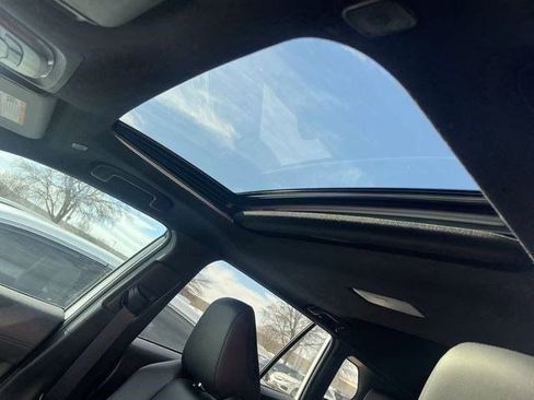 Used 2023 Toyota Corolla Cross XSE w/ Convenience Package image 23