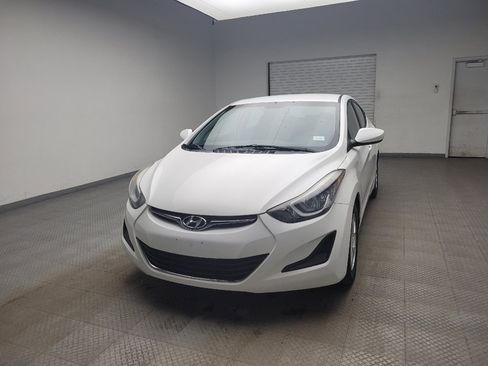 Used 2014 Hyundai Elantra SE image 15