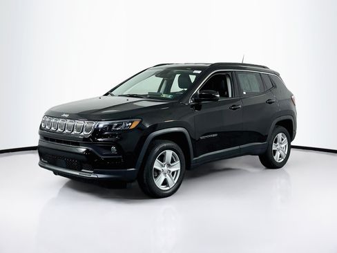 Used 2022 Jeep Compass Latitude AWD/4WD image 1