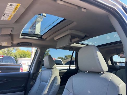 Used 2020 Honda Pilot Elite image 9
