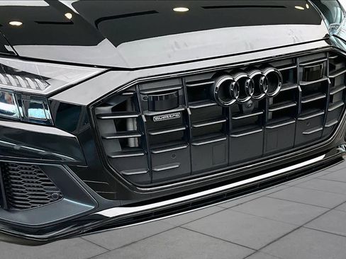 Used 2023 Audi Q8 Premium Plus w/ Premium Plus Package AWD/4WD image 30
