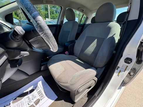 Used 2012 Nissan Sentra 2.0 SR w/ Convenience Pkg FWD image 13