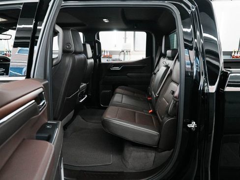 Used 2024 GMC Sierra 1500 Denali w/ Denali Reserve Package AWD/4WD image 31