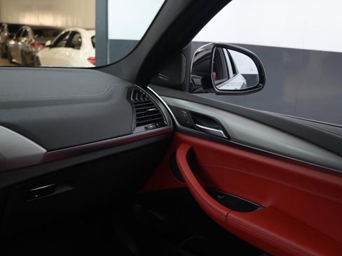 Used 2019 BMW X4 M40i w/ Premium Package image 23