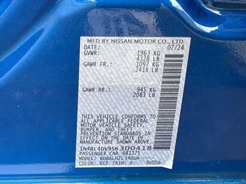 Used 2025 Nissan Altima 2.5 SV image 29