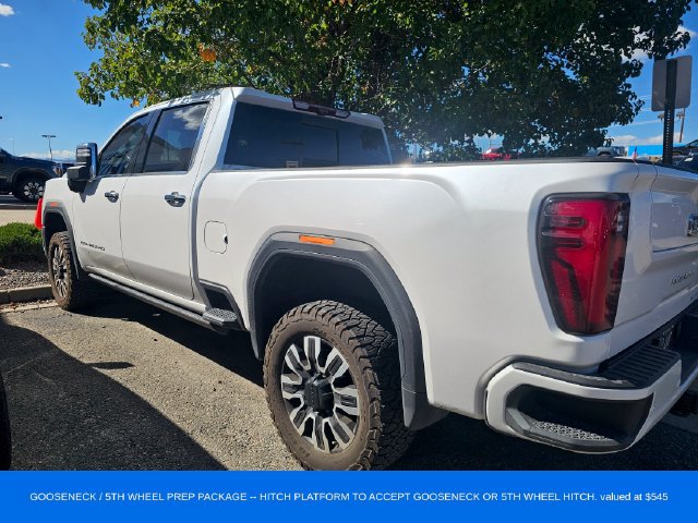 Used 2025 GMC Sierra 2500 Denali Ultimate AWD/4WD image 4