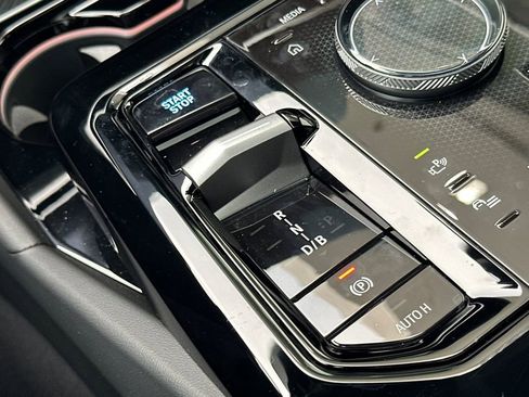 New 2026 BMW i5 eDrive40 w/ M Sport Package image 21