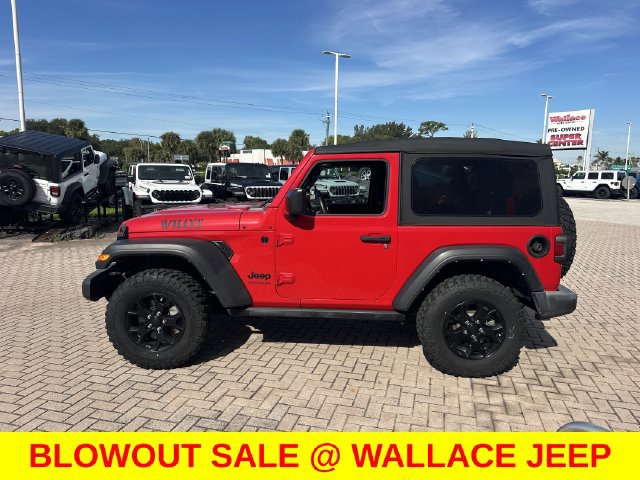 Used 2022 Jeep Wrangler Sport AWD/4WD image 10