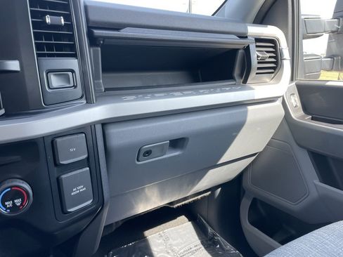 Used 2024 Ford F250 XLT image 48
