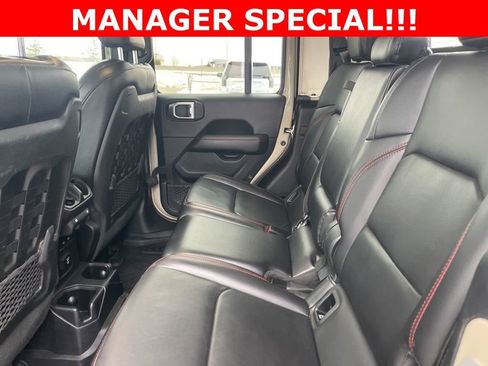 Used 2020 Jeep Gladiator Rubicon image 12
