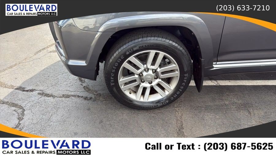 Used 2012 Toyota 4Runner Limited AWD/4WD image 9