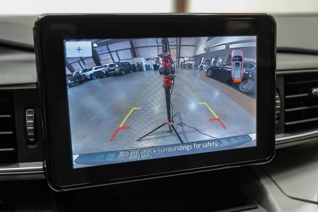 Used 2021 Ford Explorer XLT w/ Equipment Group 202A AWD/4WD image 27