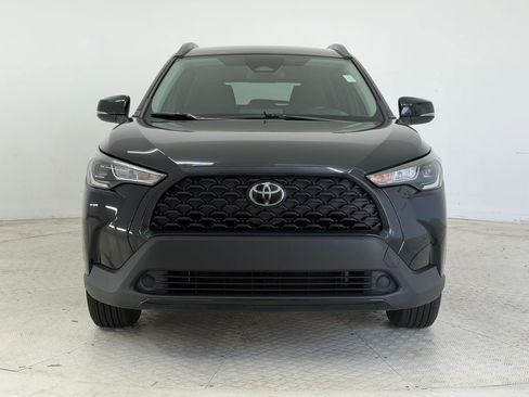 Used 2023 Toyota Corolla Cross LE FWD image 6
