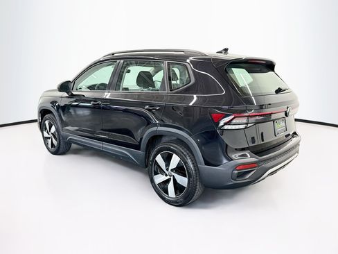 Used 2025 Volkswagen Taos S AWD/4WD image 5