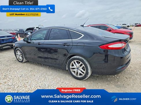 Used 2015 Ford Fusion SE w/ Equipment Group 202A FWD image 3