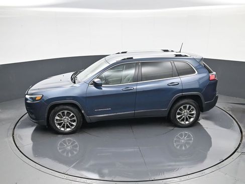 Used 2020 Jeep Cherokee Latitude Plus w/ Cold Weather Group image 24