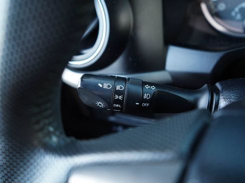 Used 2019 Toyota Tacoma TRD Sport w/ Technology Package RWD image 36