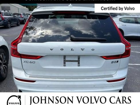 Used 2024 Volvo XC60 B5 Ultimate w/ Protection Package Premier AWD/4WD image 6