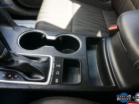 Used 2021 Kia Sportage LX image 34