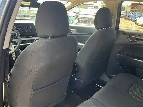 Certified 2024 Kia Sportage LX image 12