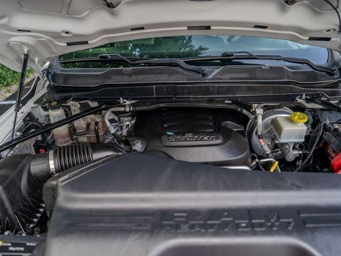 Used 2022 RAM 2500 Tradesman RWD image 11
