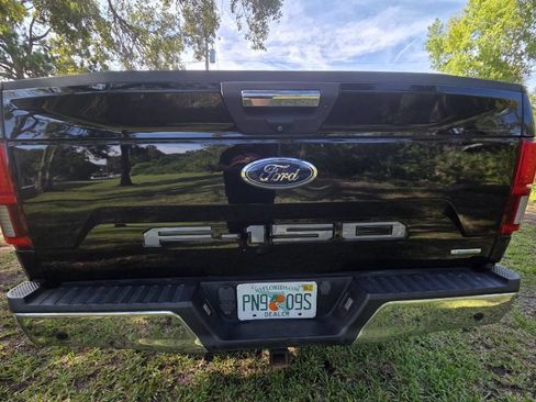 Used 2018 Ford F150 XLT w/ Equipment Group 302A Luxury AWD/4WD image 5
