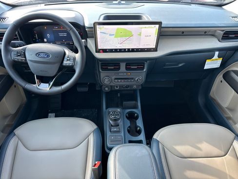 New 2025 Ford Maverick Lariat w/ 4K Tow Package image 15