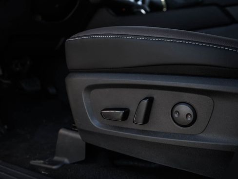 New 2026 Nissan Pathfinder Platinum image 19