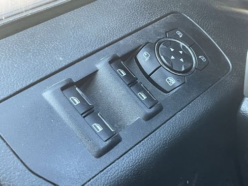 Used 2018 Ford F150 Lariat image 16