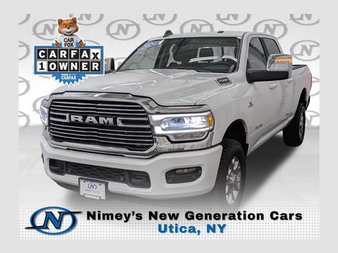 Used 2024 RAM 2500 Laramie AWD/4WD image 1