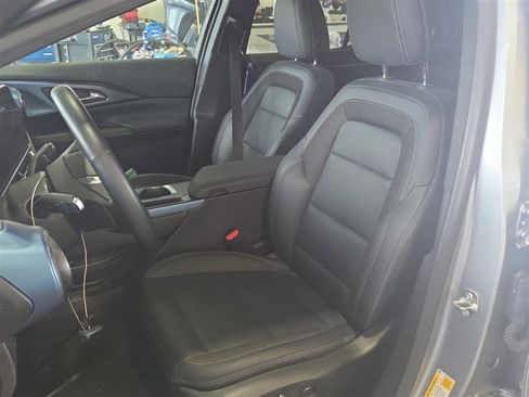 Used 2024 Chevrolet Equinox EV LT AWD/4WD image 6