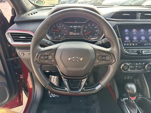 Used 2023 Chevrolet TrailBlazer RS w/ Convenience Package image 22
