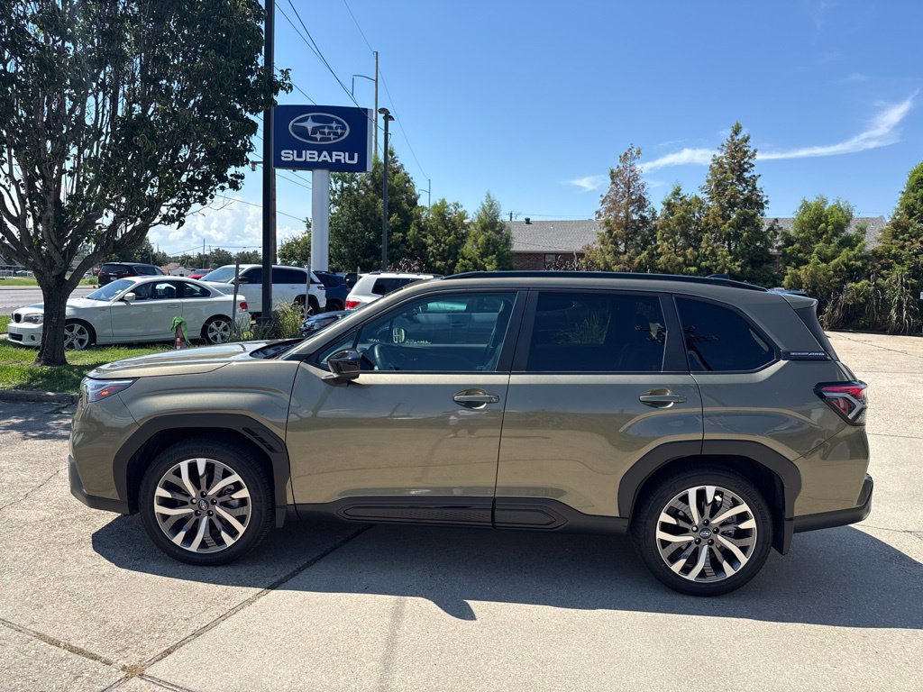 Used 2026 Subaru Forester Touring AWD/4WD image 5