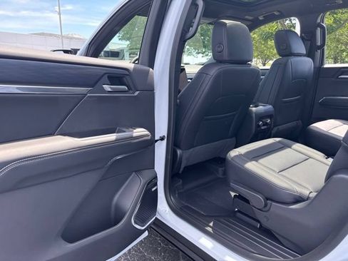 New 2026 GMC Acadia Elevation w/ Elevation Premium Package FWD image 42