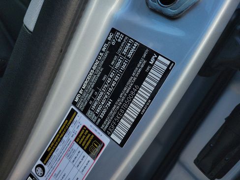 Certified 2026 Mercedes-Benz GLS 450 4MATIC image 33