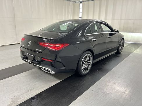 Used 2023 Mercedes-Benz CLA 250 4MATIC image 2