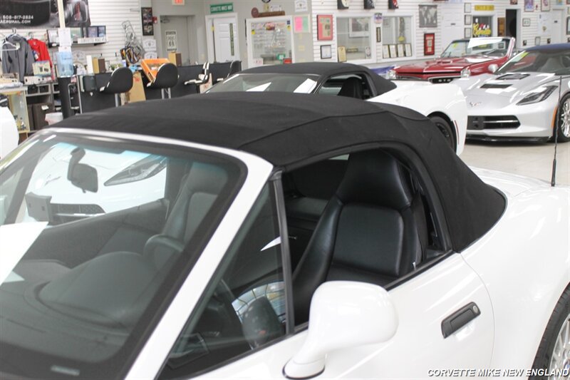 Used 2001 BMW Z3 3.0i RWD image 39