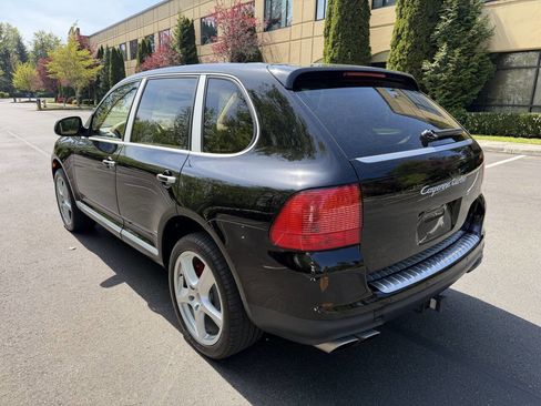 Used 2005 Porsche Cayenne Turbo AWD/4WD image 8