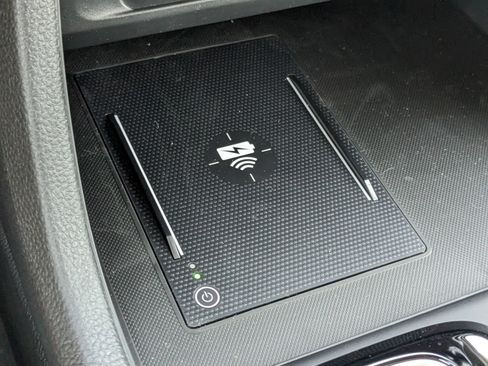 New 2025 Honda Pilot Touring image 26