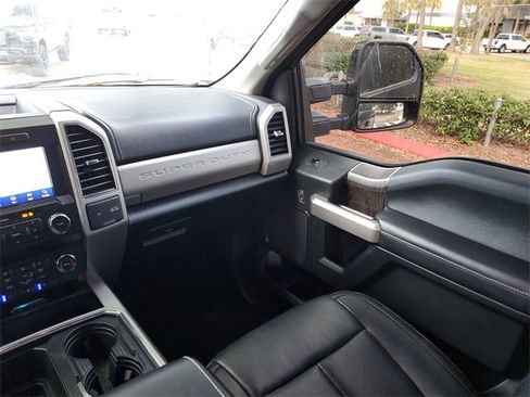 Used 2021 Ford F250 Lariat w/ Lariat Value Package image 11