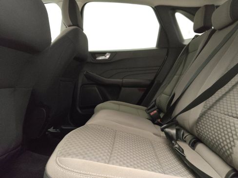 Used 2021 Ford Escape SE FWD image 18