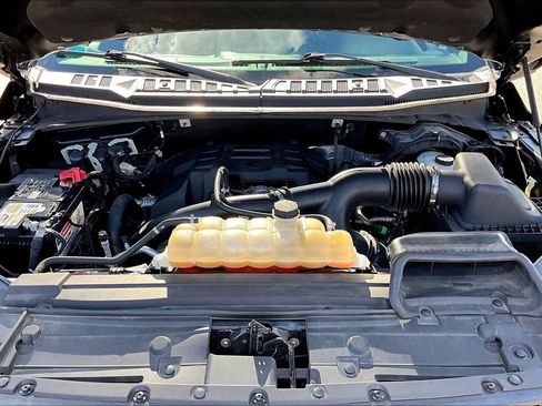 Certified 2018 Ford F150 XLT w/ Equipment Group 302A Luxury AWD/4WD image 33