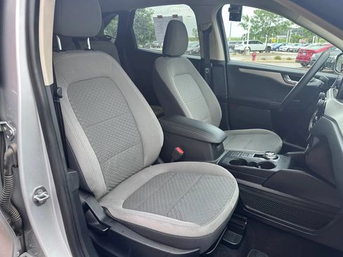 Used 2020 Ford Escape SE FWD image 11